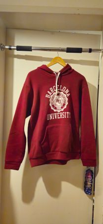 Barcelona Uni Hoodie, Winter-Look, Gr. L, Top Zustand!