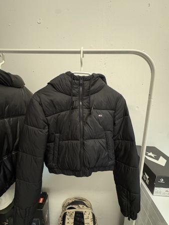 Giacca imbottita Tommy Hilfiger nera come nuova