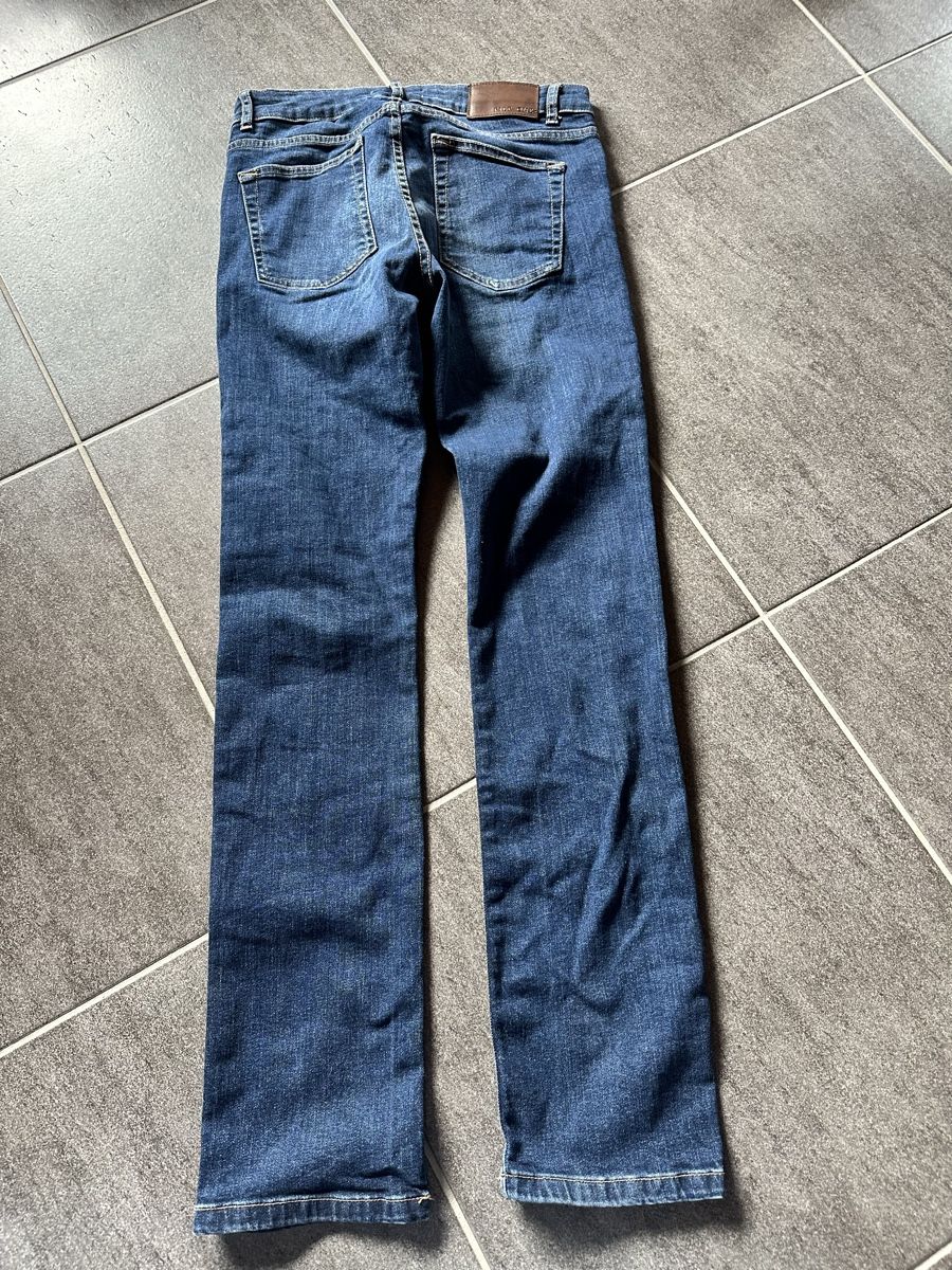 Jeans: Pier One Jeans, Grösse 28/30, Dunkelblau – Usato da Sigriswil venduto da windhuk