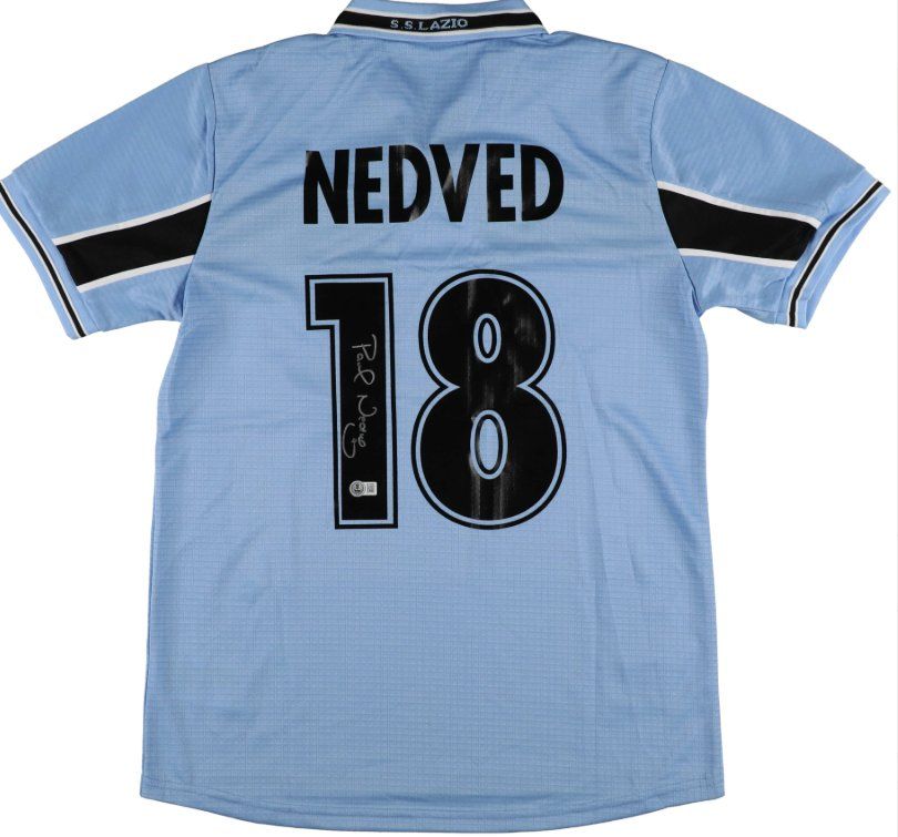 Canottiere & Pantaloni: Pavel Nedved Signed Jersey - Beckett – Usato da La Tour-de-Peilz venduto da Tyalos_Cards