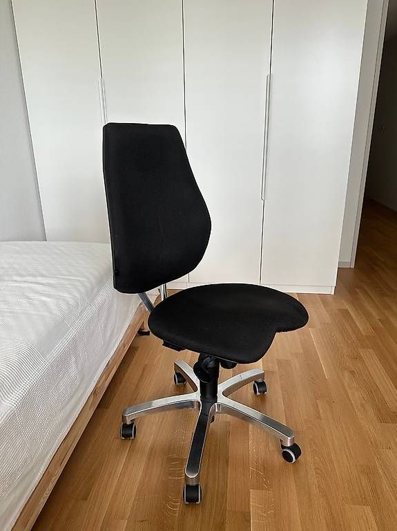 Sedie: Office chair / Bürostuhl – Usato da Reinach BL venduto da lin_26n9