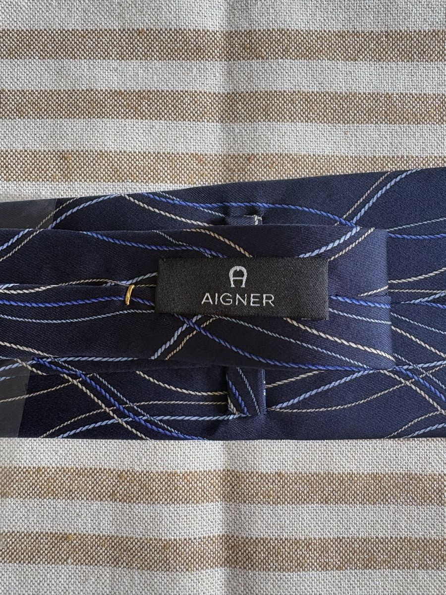 Aigner Cravates: Bellissima nuova cravatta Aigner  – Neuf (Voir description) à Chiasso par myt_k8rf 2
