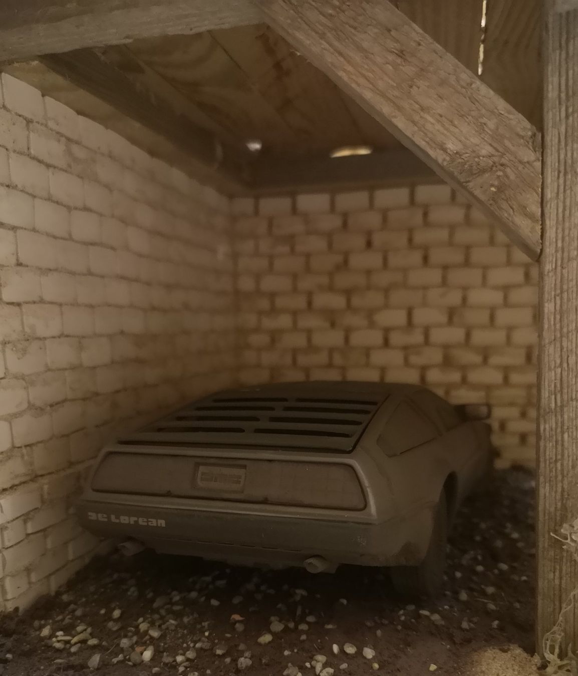 Kit di modellismo & Modellini statici: 1:18 Delorean "Scheunenfund" Unikat – Usato da Niederbipp venduto da kevintifu20 2