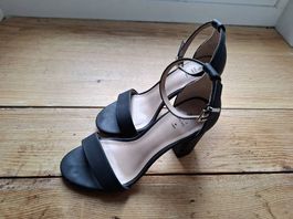 Pumps/ Sandalette