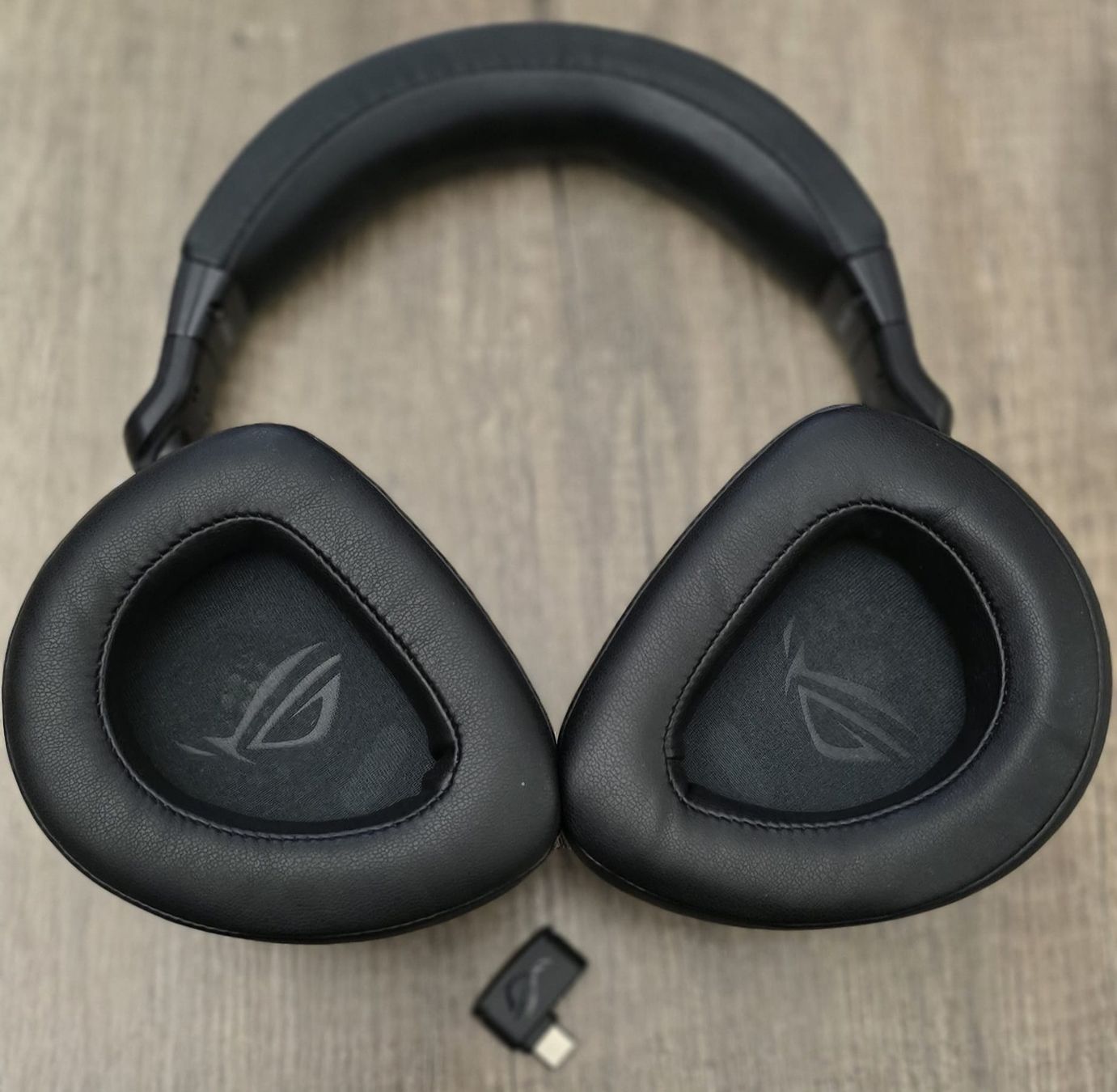 Asus Cuffie: ASUS ROG Delta S Wireless Gaming – Usato da Urtenen-Schönbühl venduto da vok_qw7w 2