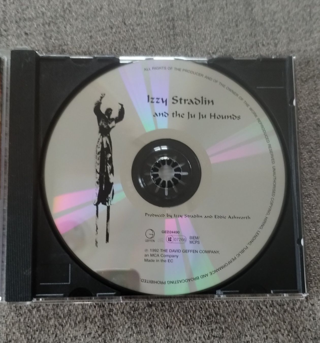 CD: Izzy Stradali and the ju ju Hounds – Usato da Lausanne venduto da Martinucci 2