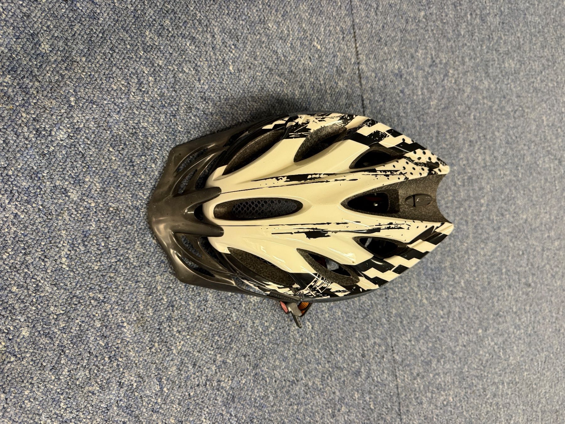 Caschi: Alpina Helme – Nuovo (secondo la descrizione) da Giswil venduto da isearch 4