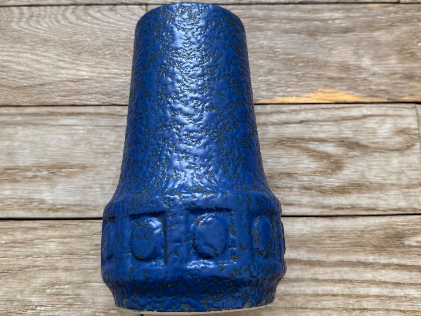 Vasen & Gefässe: Blaue Vase 70er Jahre – Gebraucht aus Luzern von Mamutpe 1