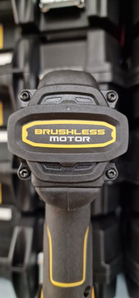 Dewalt Trapani: DeWALT 18V Akkuschrauber DCD805P2 – Nuovo e nell'imballaggio originale da Koppigen venduto da Bracher_Mail-House 7