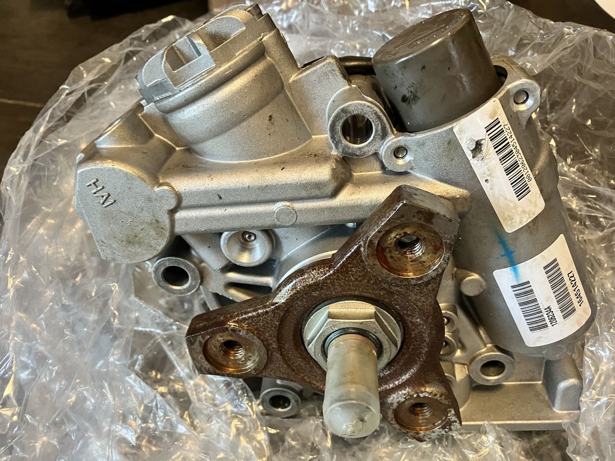 Volkswagen Tutti pezzi di ricambio auto: Haldex coupleur – Nuovo e nell'imballaggio originale da Ollon VD venduto da ducaduca