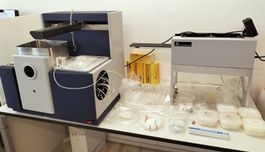 Aurora Biomed ICR 8000 mit Stacker