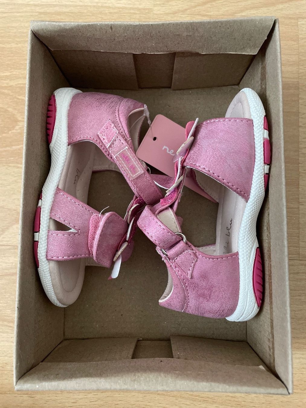 Scarpe per ragazzi: Sandalen Gr. 20 NEU – Nuovo (secondo la descrizione) da Waltenschwil venduto da hansnine 4