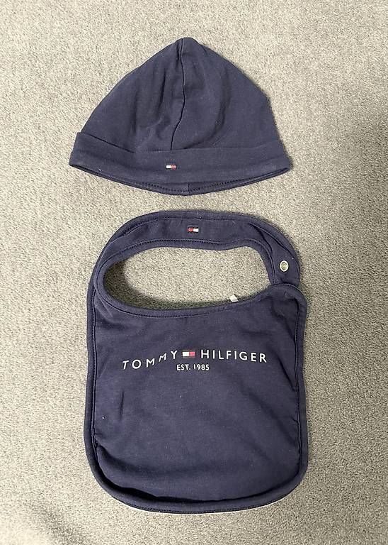 Tommy Hilfiger Lotti & Set di vestiti: Tommy Hilfiger 7 Teile Gr. 62 – Nuovo (secondo la descrizione) da Sargans venduto da jenabek 2