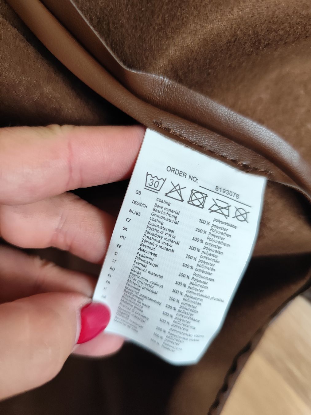 Giacche: Brown Faux Leather Jacket Size 44 – Usato da Mägenwil venduto da VintageGirly 8