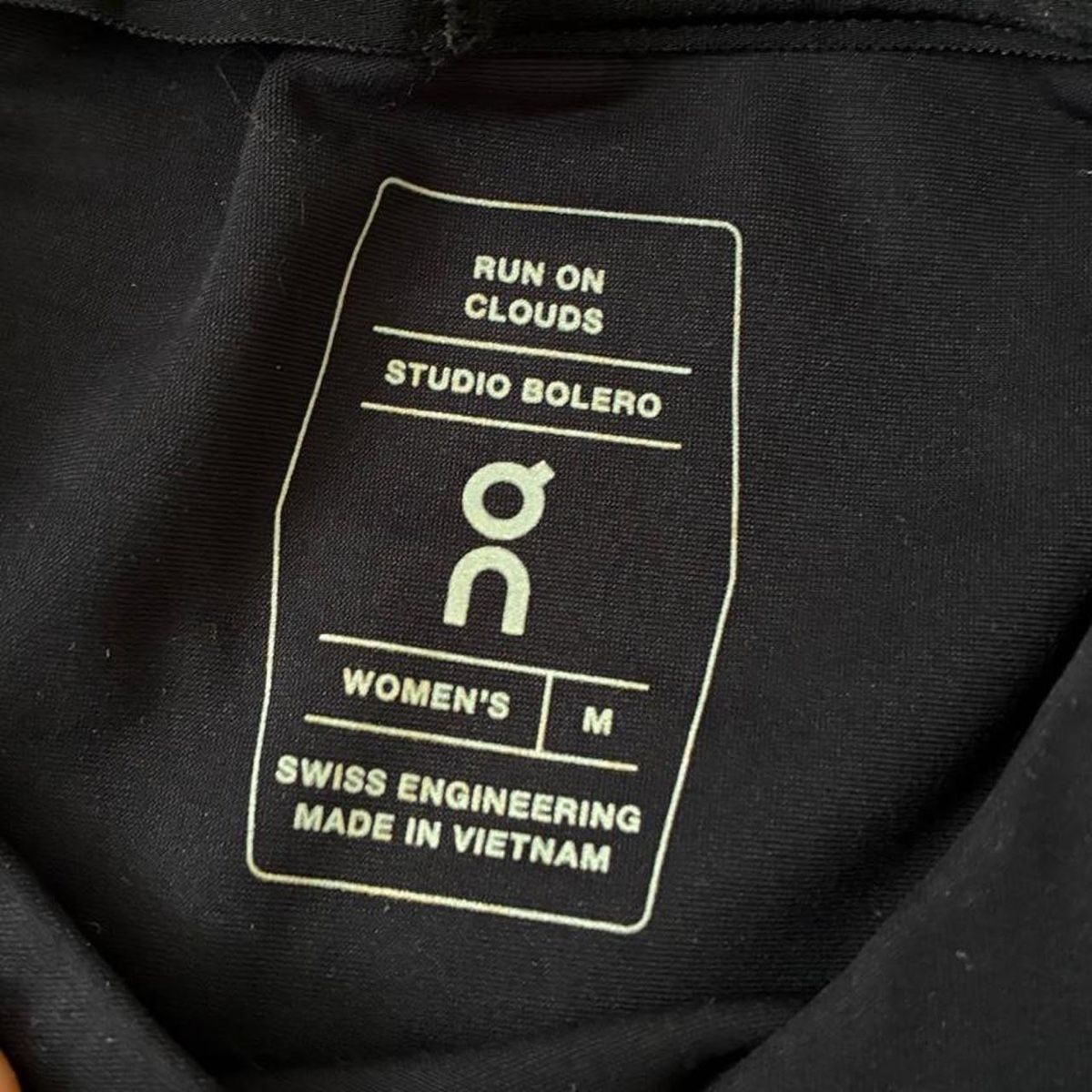 Boléros: on studio bolero - size m  – Neuf (Voir description) à Zürich par h_studio_edit 2