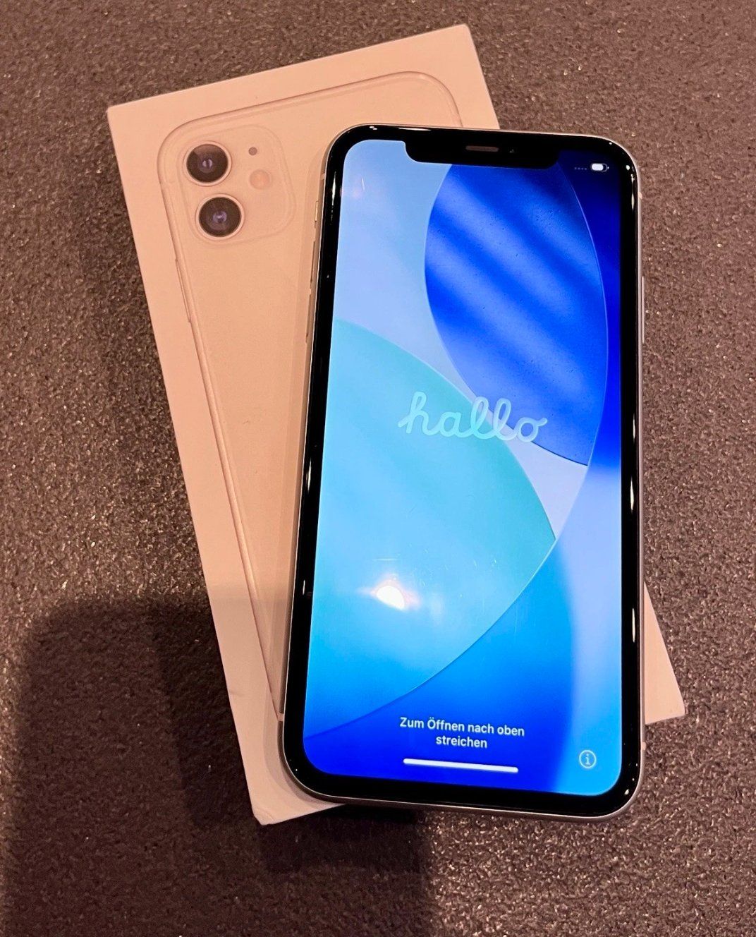 Apple Telefoni cellulari / Smartphones: iPhone 11 (128GB) Akku 99% – Usato da Luzern venduto da Waince786 2