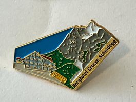 1 Pin Berghotel Grosse Scheidegg