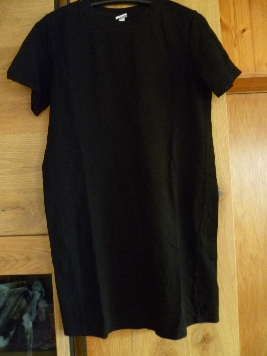 H&M T-Shirts: Longshirt – Gebraucht aus Bargen BE von angel611