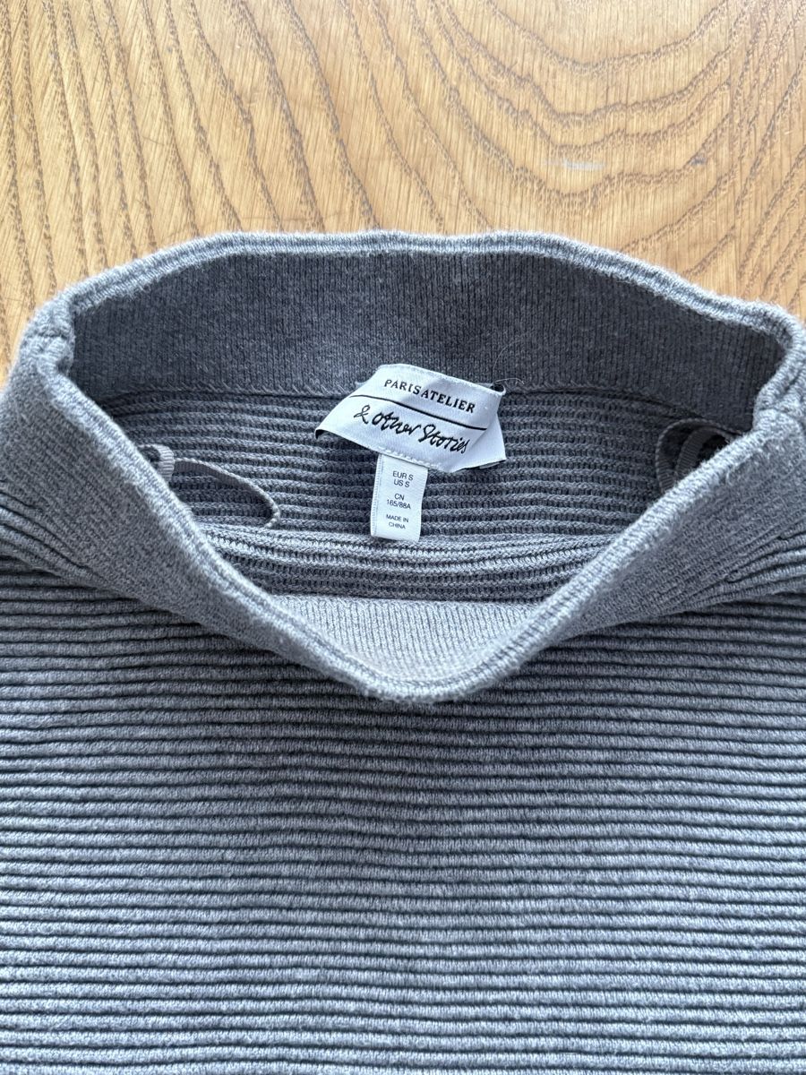 Other Stories Maglioni & Felpe: Pullover & Other Stories grau Baumwolle Grösse S – Usato da Siebnen venduto da koschitoschi 1