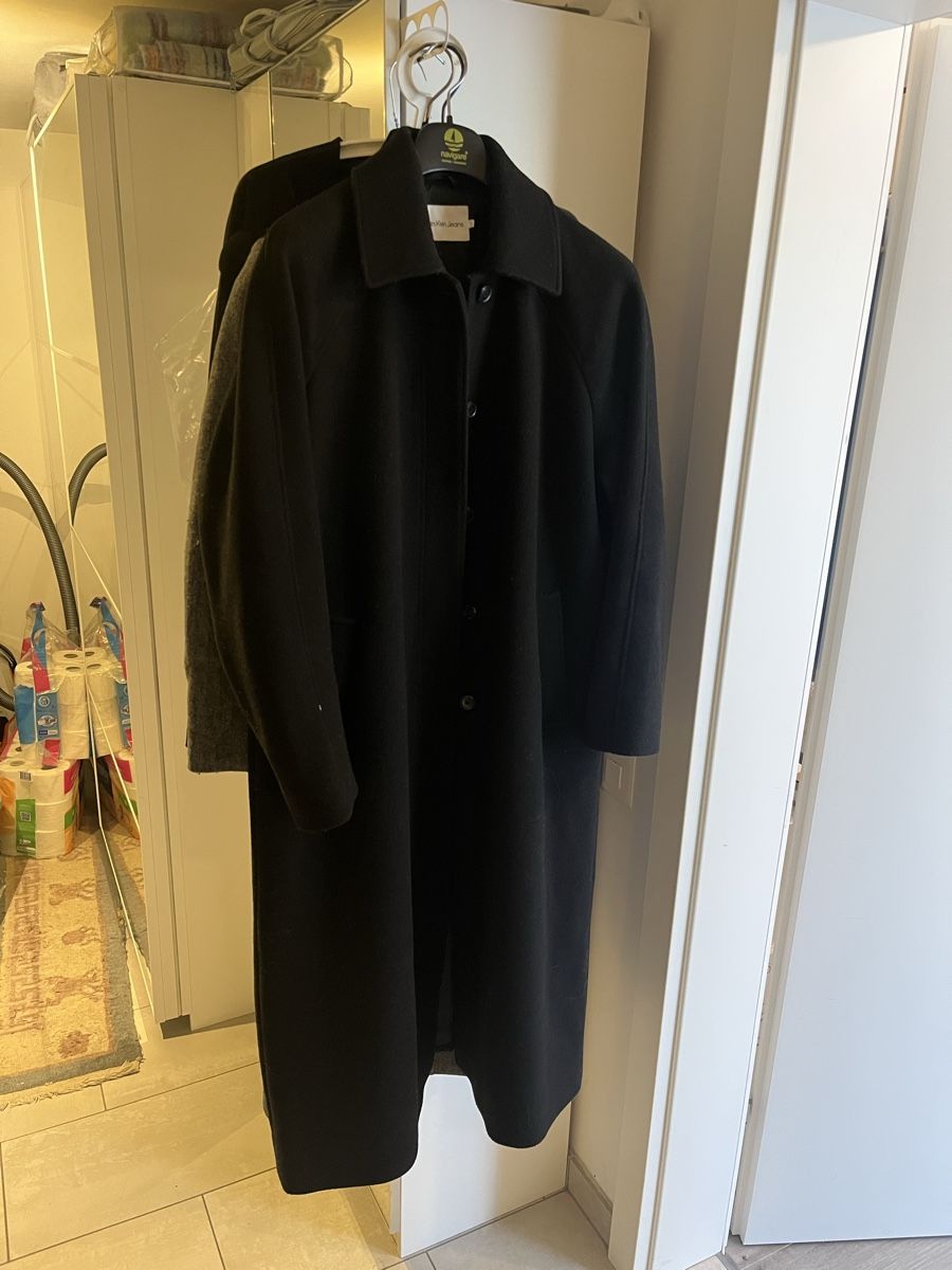 Calvin Klein Cappotti: Calvin Klein wool extra long coat  – Usato da Vezia venduto da chi_byp8 6