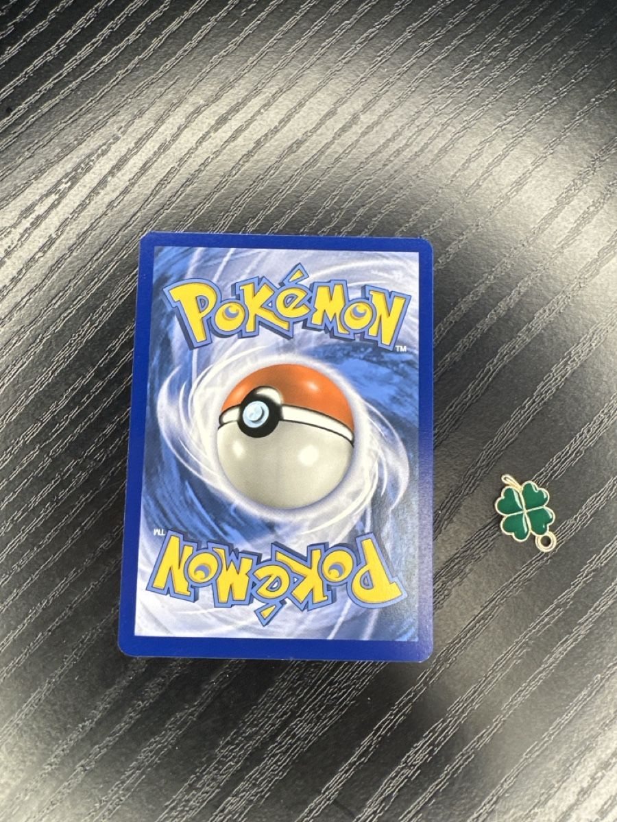 Pokémon Carte collezionabili: Pikachu 66/236 Non Holo 2019 – Usato da Uster venduto da Neonschwarz 3