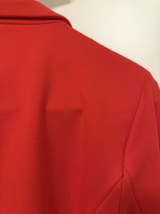 Only Giacche: Roter Blazer / Grösse S – Usato da Villigen venduto da Liviaange 4