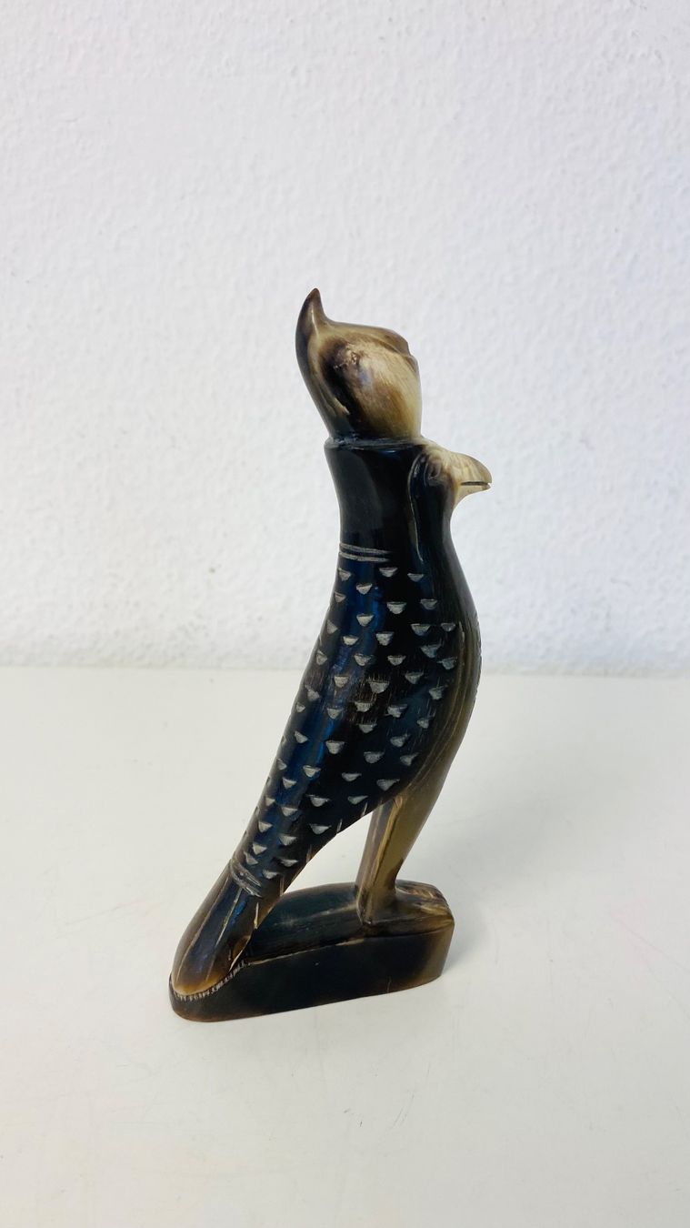 Statuette: Figur Horus Falke Horn handgeschnitzt – Usato da Zürich venduto da Arche_Brockenhaus 3