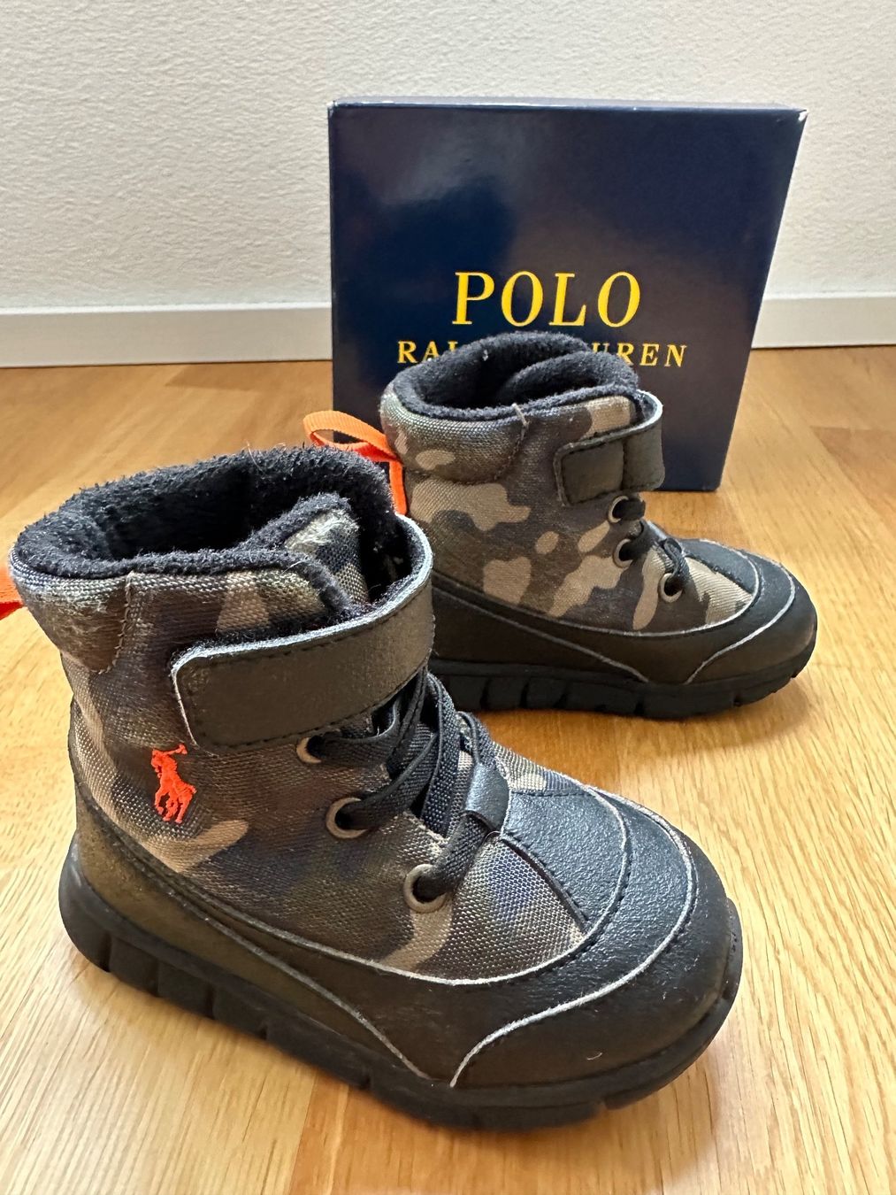 Ralph Lauren Scarpe per ragazzi: Winterschuhe Ralph Lauren Gr. 22 – Usato da Unterägeri venduto da StefanGekko 8