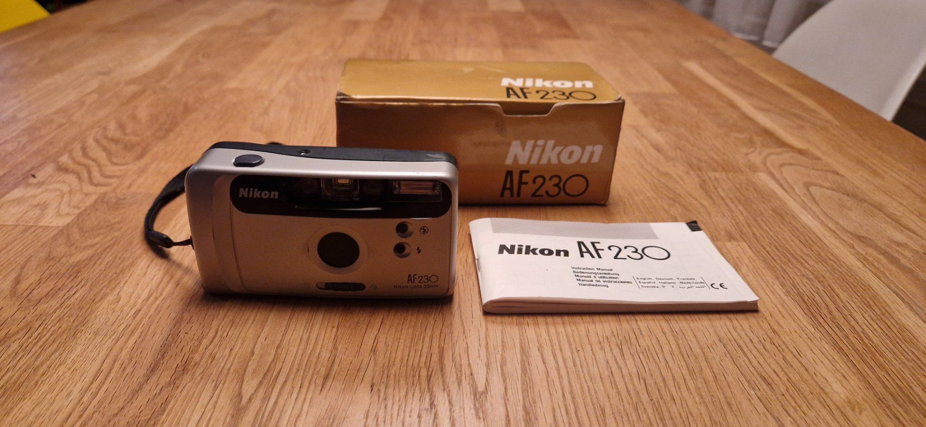 Nikon Fotocamera: Nikon AF 230 Kleinbildkamera TOP! – Usato da Zürich venduto da Lina049 6