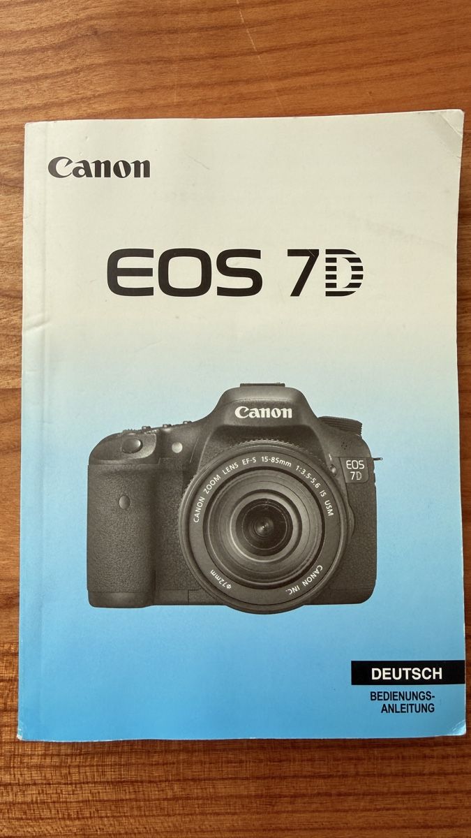 Canon Fotocamera: Canon EOS 7D + 2 Objektive, Top Zustand, ideales Set! – Usato da Esslingen venduto da Helloyello 6