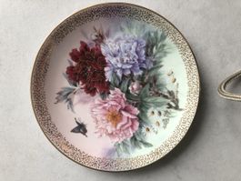 Teller, Peony Prelude by Lena Liu