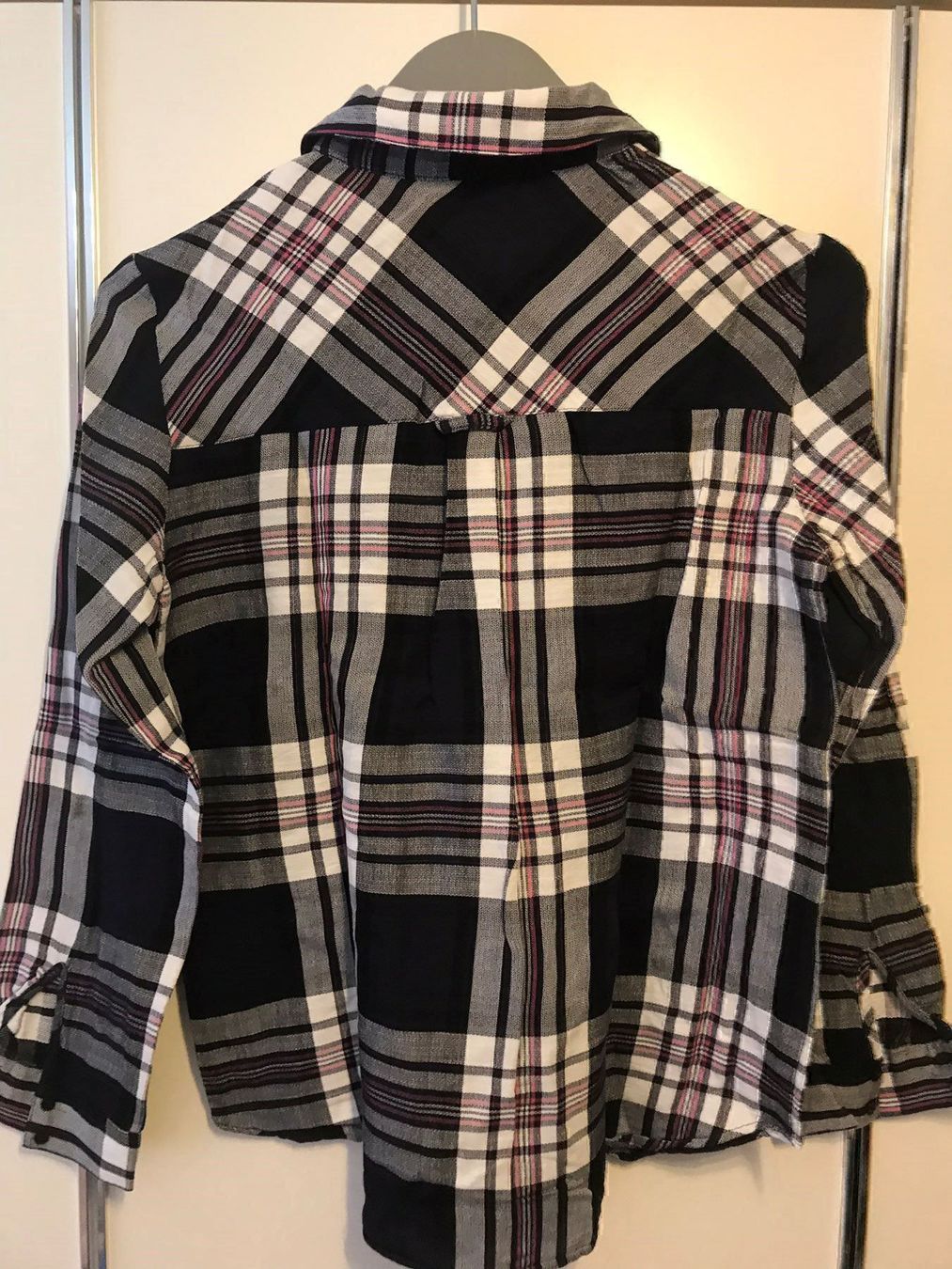 Zara Camicette: Damen Hemd von ZARA gr.S – Usato da Pfungen venduto da Outlet64 2