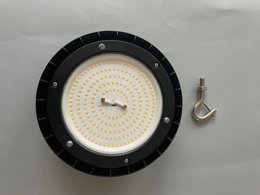 Lampen: High-Bay Strahler LED 80W – Neu (gemäss Beschreibung) aus Neunkirch von liquidationen_8152
