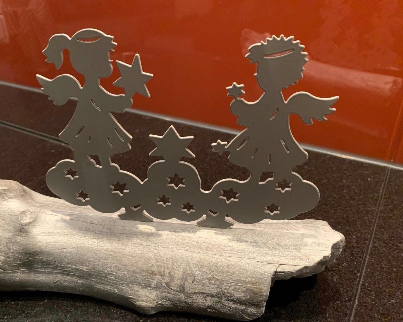Statuette: Schöne Engel auf Holz, speziell – Usato da Endingen venduto da Warlock 2