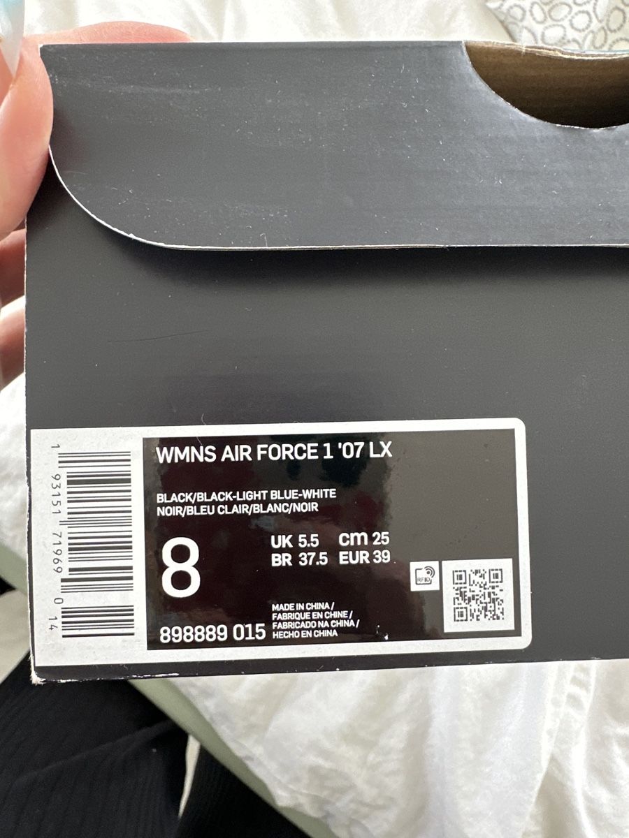 Nike Herrenschuhe: Nike Air Force 1/1 Grösse 39, Neu! – Neu und originalverpackt aus Rotkreuz von nobue 4