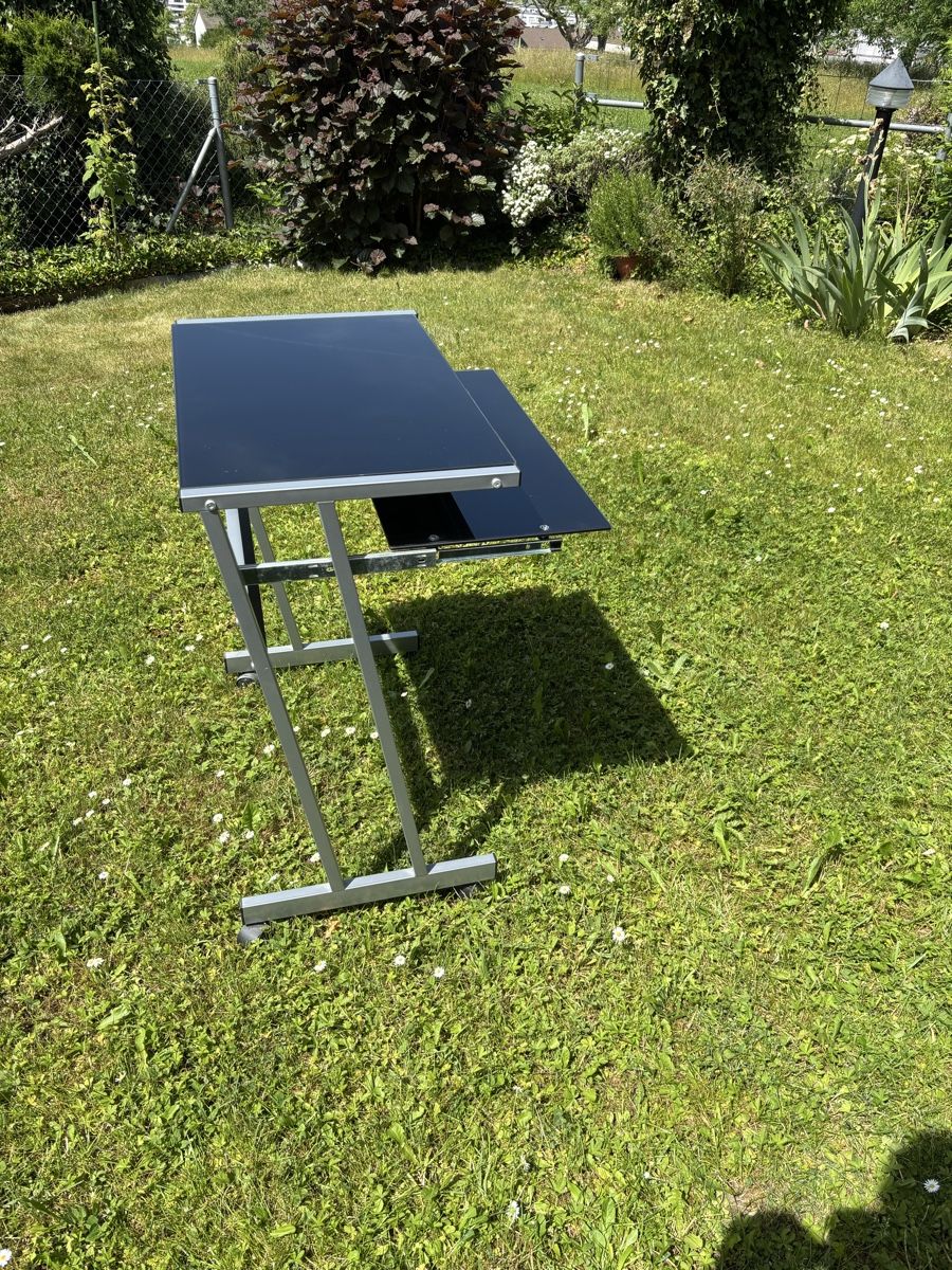 Tische: Computertisch – Gebraucht aus Zürich von Xanthos555 1
