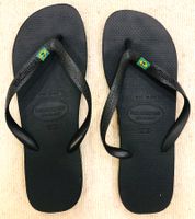 4 pairs de tongs HAVAINAS pour hommes Gr. 40-45