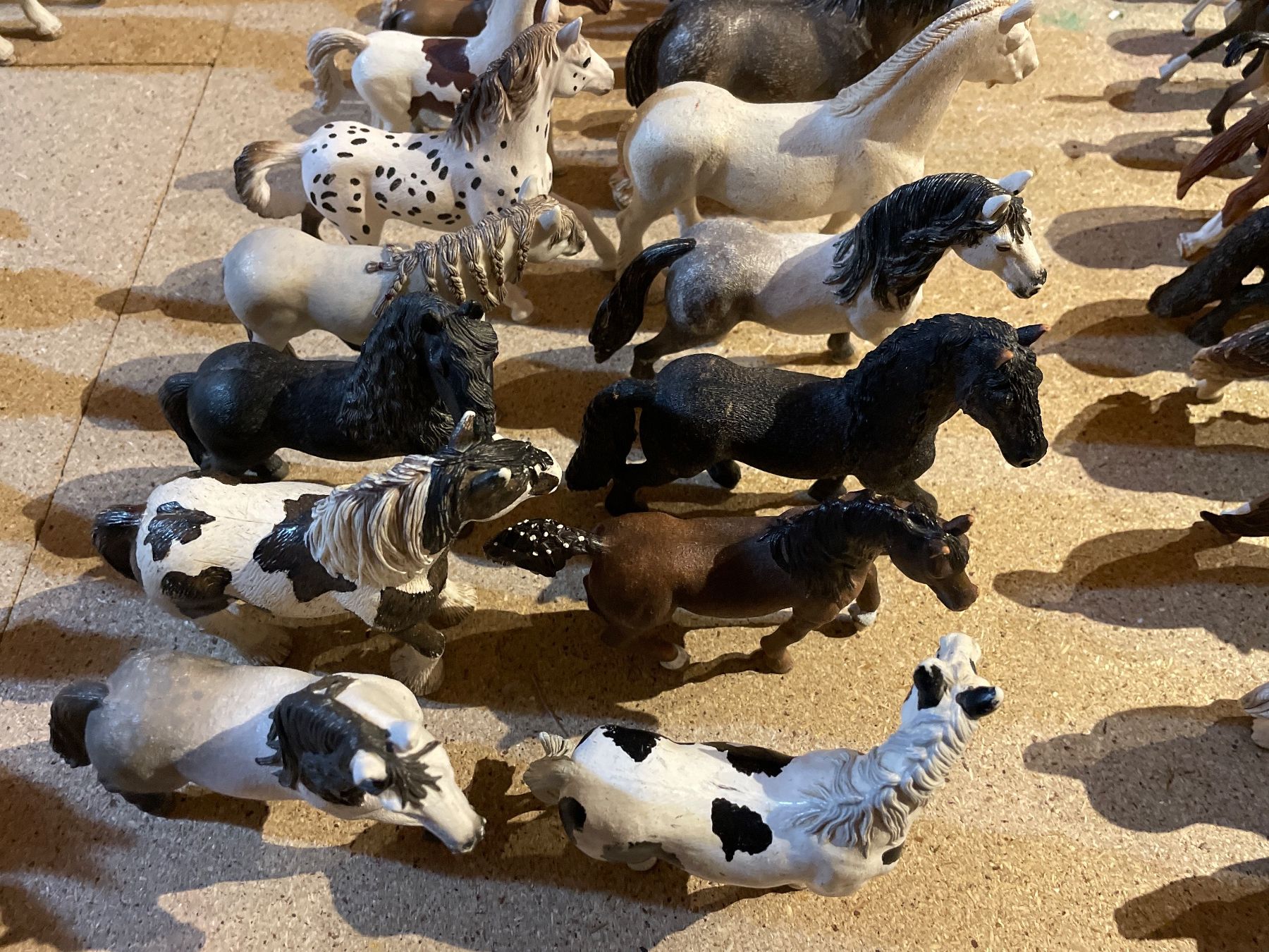 Schleich Spielzeuge: Pferde Schleichtier Set – Gebraucht aus Niederhasli von nic_65cm 2