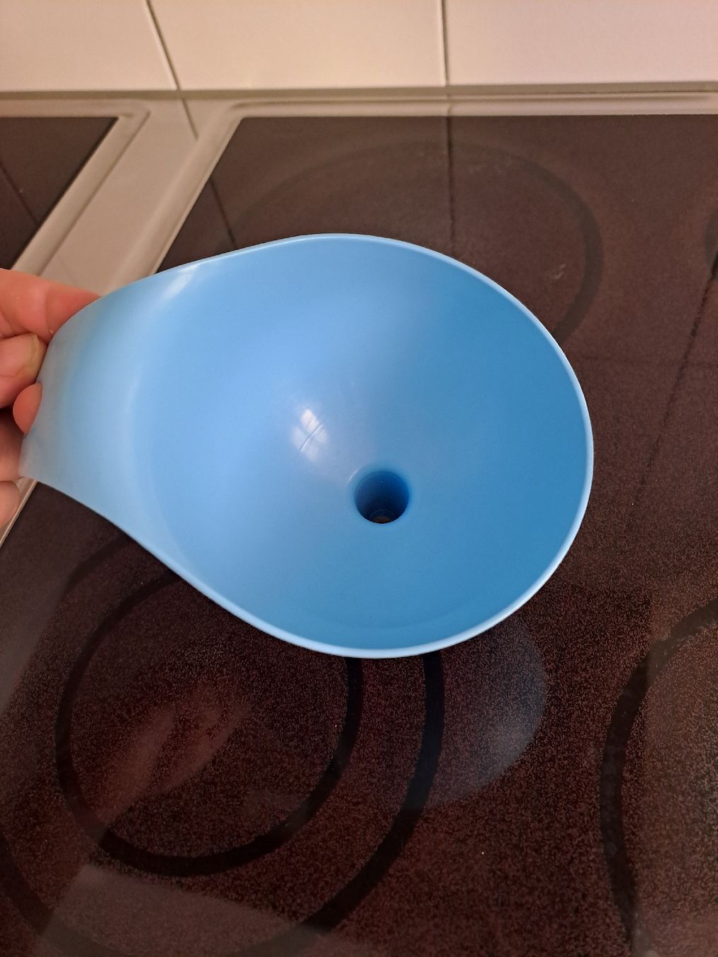 Sonstige antike Technik & Geräte: IKEA Trichter blau Kunststoff  – Gebraucht aus Rickenbach LU von bishiida 1