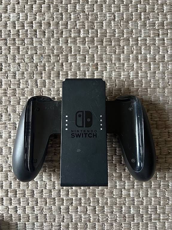 Consoles: Nintendo switch  – D'occasion à Lugano par mog_8bgk 2