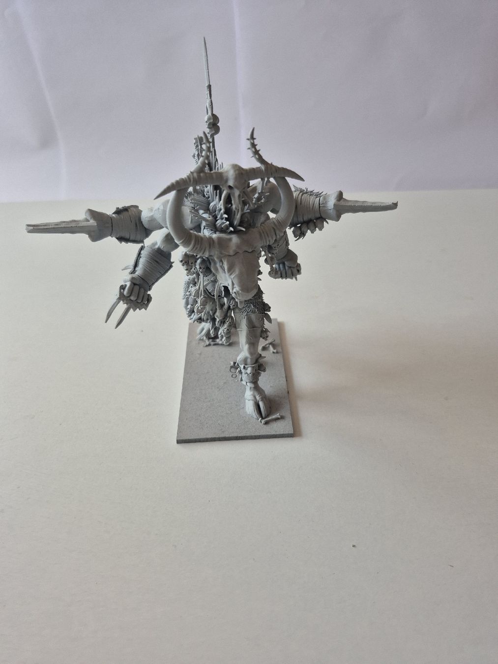 Modellbausätze & Standmodelle: warhammer old world cygore  – Gebraucht aus Urnäsch von Ikit.claw