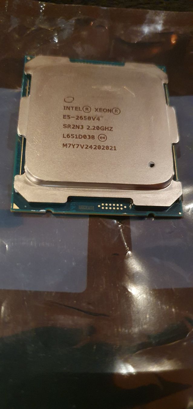 Intel Schede madri: Intel Xeon E5-2650 v4 CPU - Geprüft & Funktioniert! – Usato da Schangnau venduto da TOMs_Hardware 1