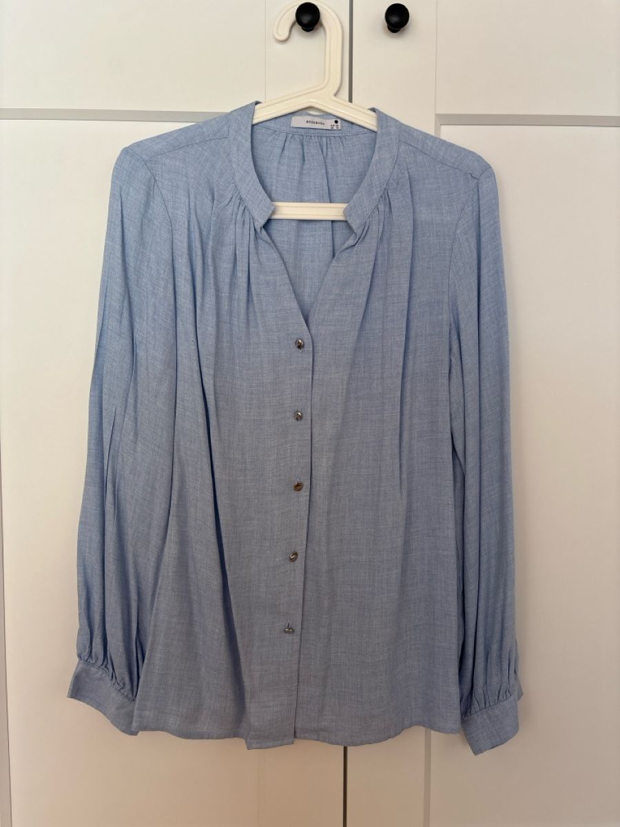 Camicette: Light Blue Button-Up Shirt | Size 38 | New! – Nuovo (secondo la descrizione) da Regensdorf venduto da heg_h8cq