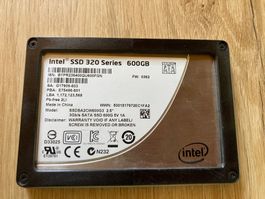 Intel SSD 320 Series 600GB SATA 2.5" Festplatte, TOP Zustand