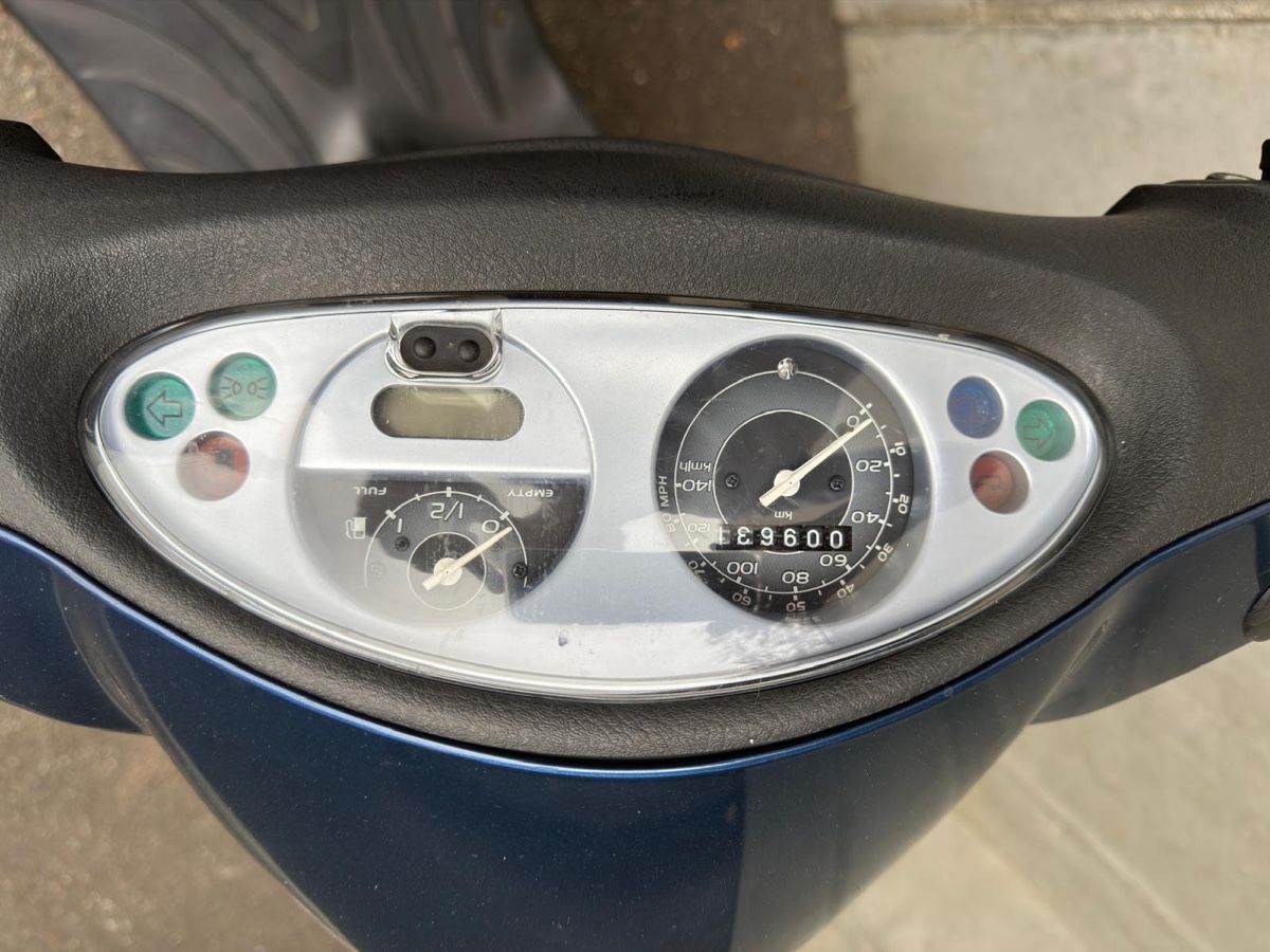 Piaggio Scooters: Piaggio Fly 125ccm Roller – D'occasion à Jonen par Kai71 5