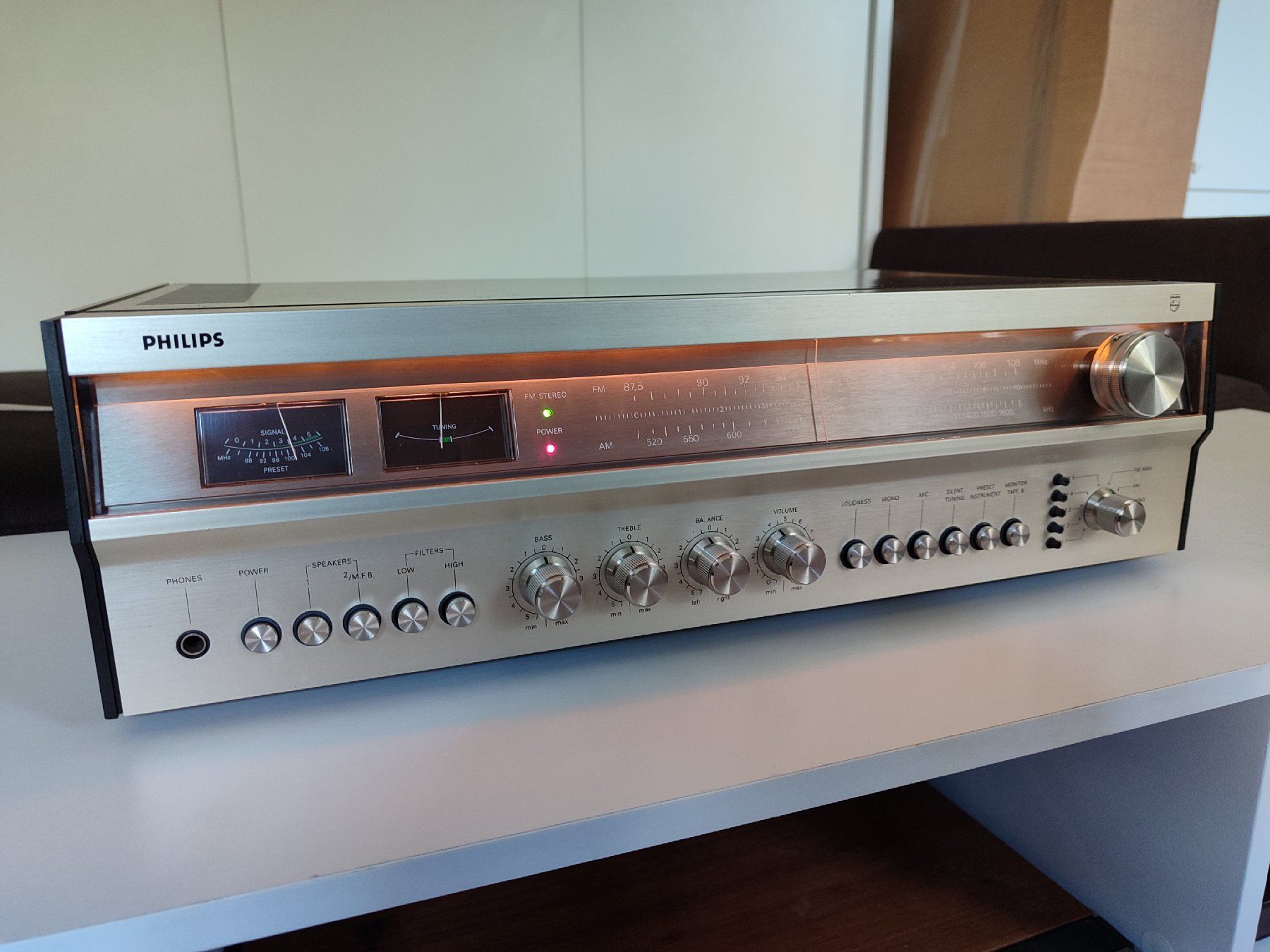 Philips Ricevitori: Philips 22AH777 stereo receiver – Usato da Laufen venduto da