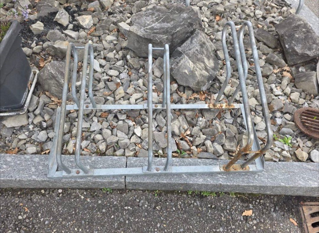 Cavalletti per biciclette: Veloständer – Usato da Burgdorf venduto da t00m