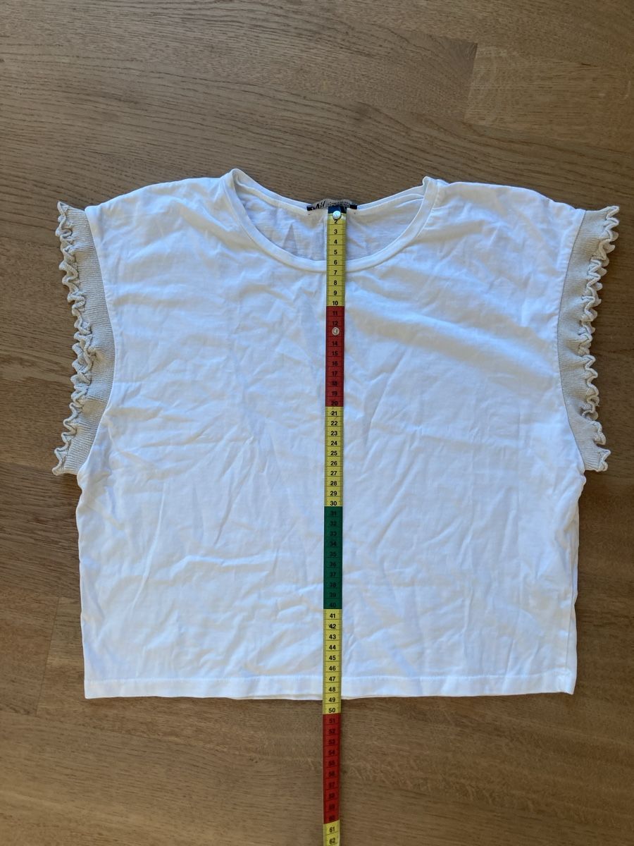 Zara T-shirt: Zara T-Shirt – Usato da Zürich venduto da san_qzr2 3