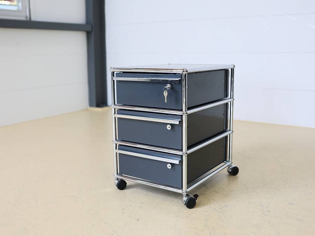 USM Korpus: USM Haller Rollcontainer Anthrazitgrau – Gebraucht aus Meinisberg von atelier_TILIJA 8