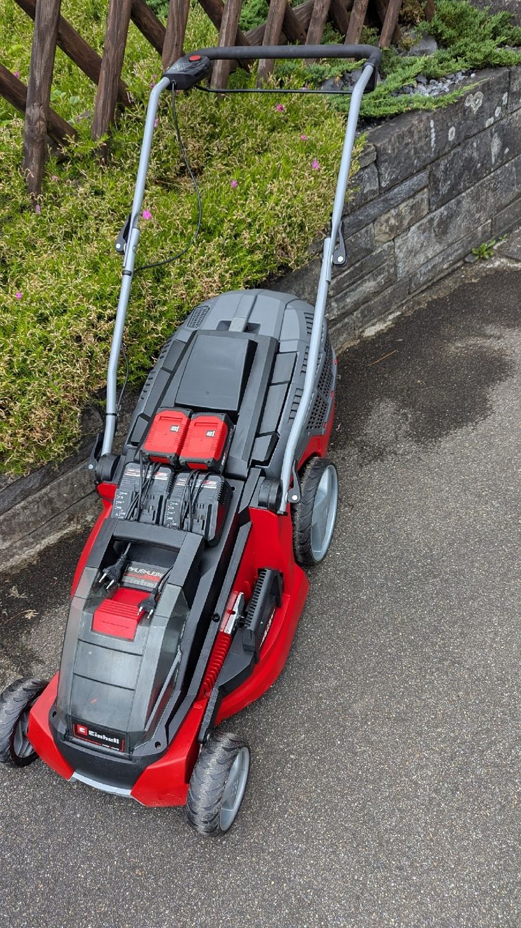 Einhell Tagliaerba: Einhell Akku Rasenmäher GE-CM 43 Li M – Usato da Opfikon venduto da topofspeedy